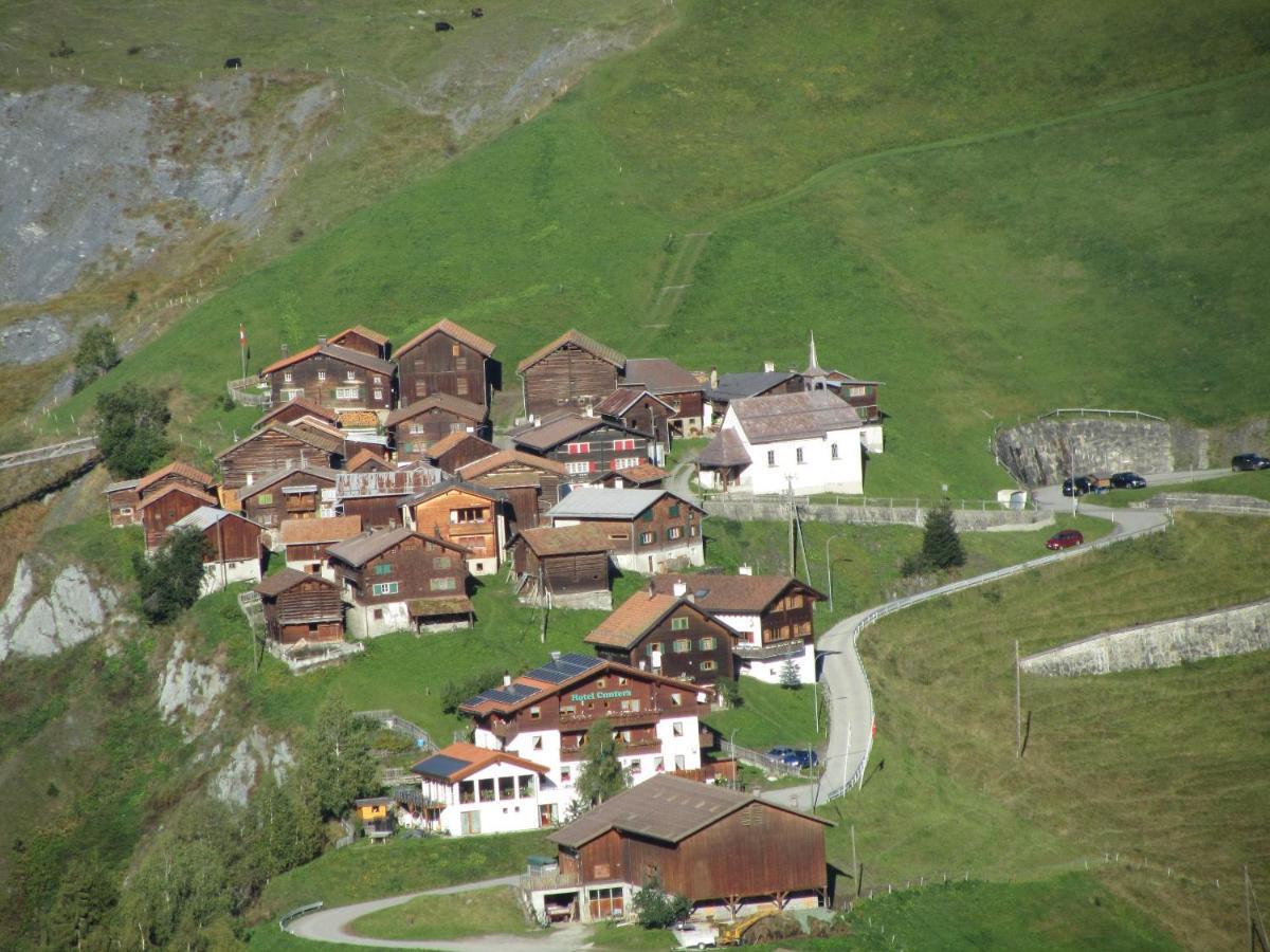 Hotel Cuntera Curaglia エクステリア 写真