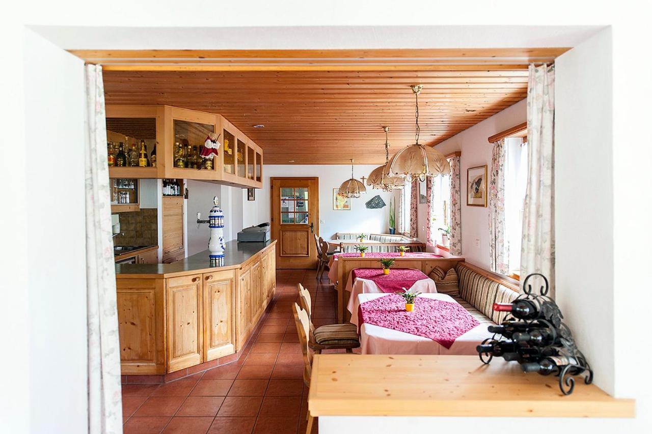 Hotel Cuntera Curaglia エクステリア 写真