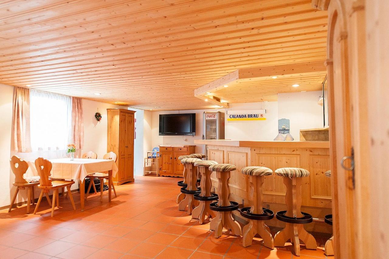 Hotel Cuntera Curaglia エクステリア 写真